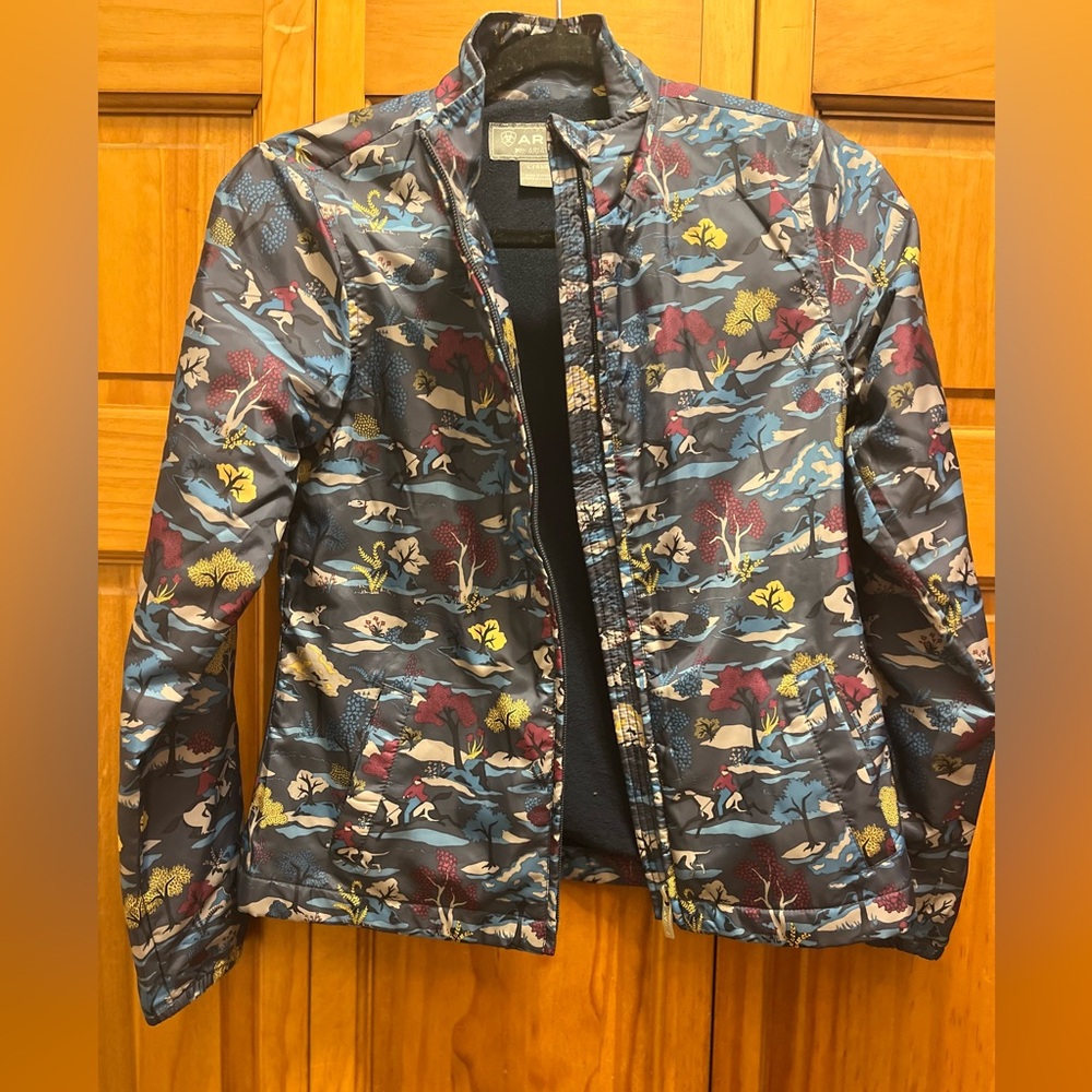 Ariat girls jacket size 12